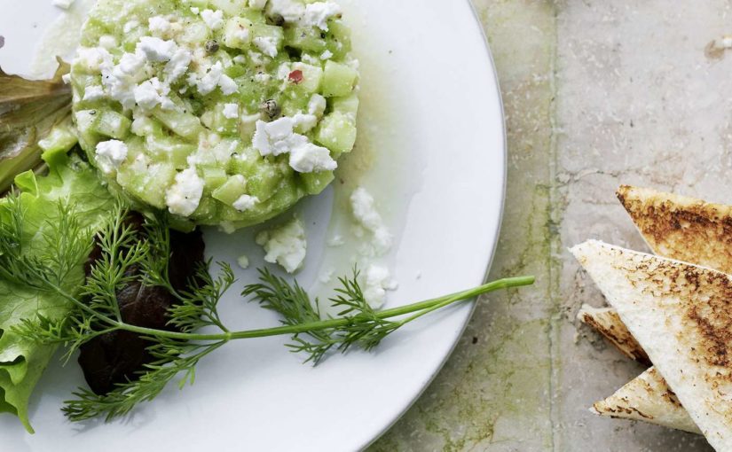 Tartare de concombre à la feta