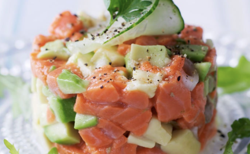 Tartare de saumon concombre et avocat